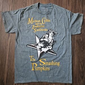 The Smashing Pumpkins Mellon Collie and The Infinite Sadness Graphic Tee Medium